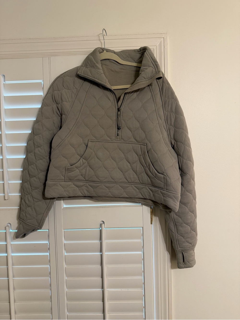 lululemon athletica Quilted Half-Zip Pullover in Light Gray